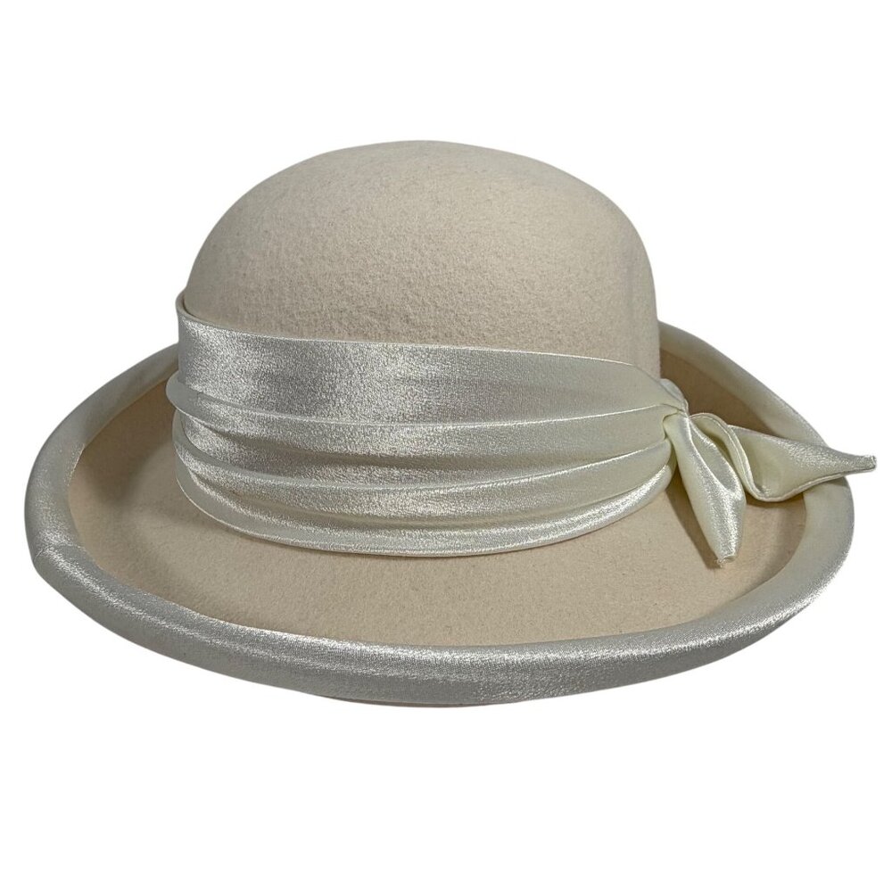 Vintage DEBORAH Winter White Felt Bowler Hat Satin Ribbon Band USA Womens - Picture 6 of 11